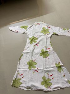 Beautiful White Kurti with Green Floral Print &amp; Mi