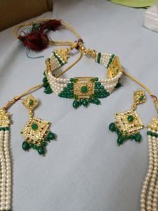 Pearl Green &amp; White Beads Jewellery Set