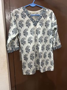 Stylish Blue Floral Print Kurta