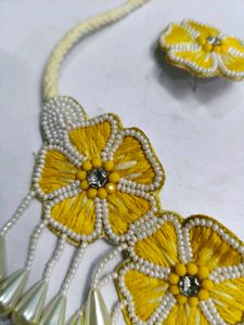 Vibrant Yellow Flower Jewelry Set free size