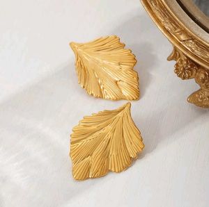Elegant Gold Leaf Earrings
