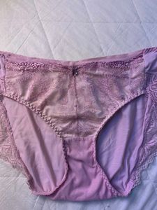 Delicate Lace Trim Briefs