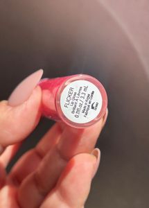 Rare Beauty Luminizing Lip Gloss:- Flicker