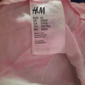 H&amp;M Cropped Shirt