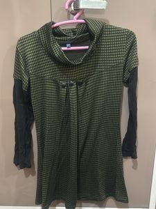 Vintage-Style Checkered top
