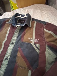 strpted shirt