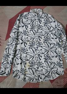 Men's Long Sleeve Button-Up Shirts