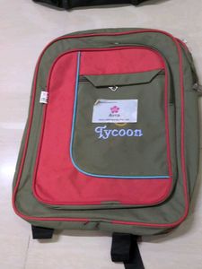 Tycoon Backpack - Red & Green