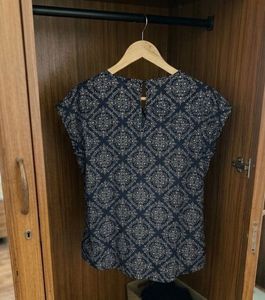 COBB Stylish Blue Printed Top