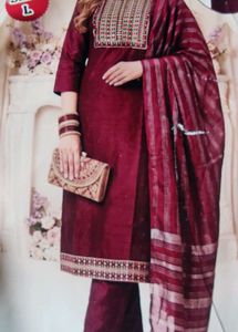 maroon kurta set (size-L)
