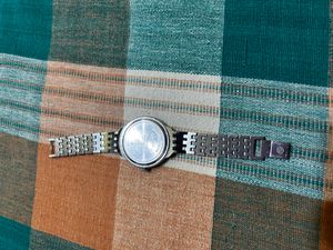 Elegant Silver Tone Watch with Rhinestone Accents