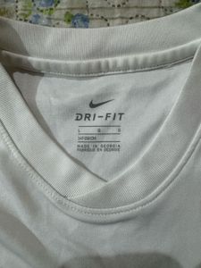 Nike Dri-FIT White T-Shirt