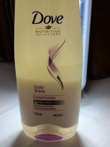 Dove Daily Shine Conditioner for Frizzy Hair