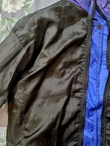 Reebok Black N Blue Rain Jacket With Hoodie 🌷