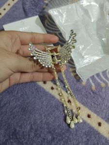 Butterfly Clutcher