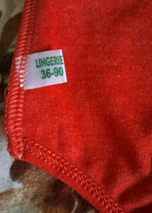 Carrot Red Sports Confy Bra