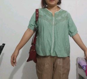 Embroidered Green Kurta