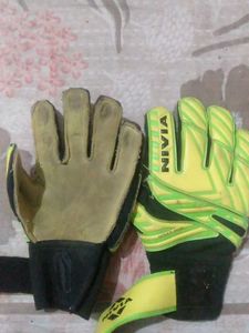 Nivia Goalkeeper Gloves