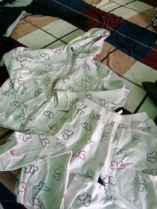 2 pics cotton pore