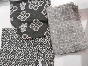 cotton mix Black &amp; White Floral Print Dress Materi