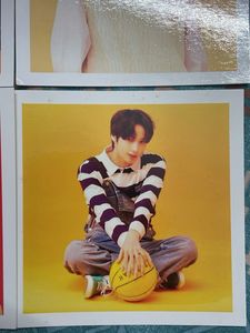 TXT Square Photocards