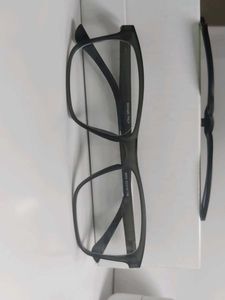 Clip-on Sunglasses with Prescription Glasses