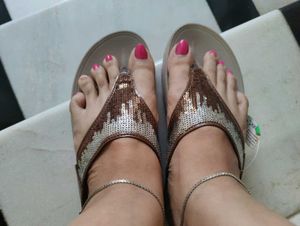 Comfortable Welcome Slides