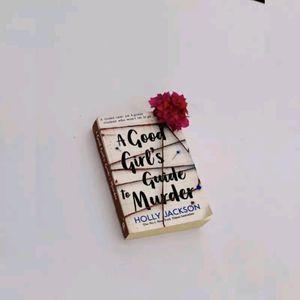The Good Girl's Guide to Murder