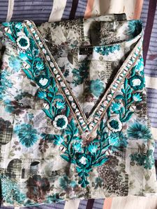 V Neck Kurti