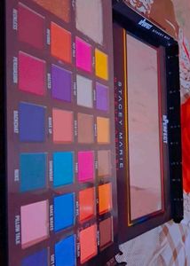 ✨️💖Bperfect Cosmetics🌿 Carnival XL Pro Palette❤️