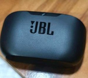 JBL Wireless Earbuds