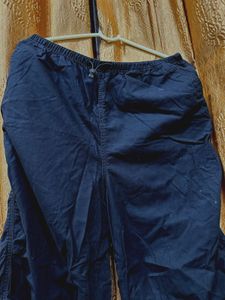 Stylish Black Cargo Pants🦋