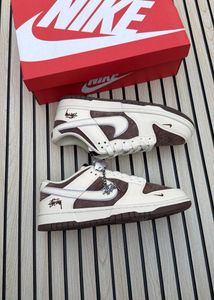 Nike Dunk Low x Stussy