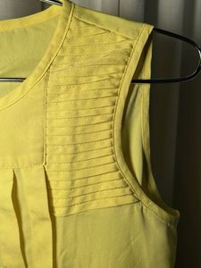 Vero Moda Yellow Sleeveless Top