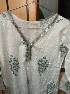 Elegant White Kurta with Green Floral Print