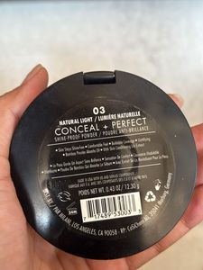 Milani Shine-Proof Powder Natural Light