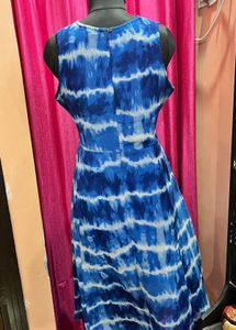 Blue Tie-Dye Maxi Dress