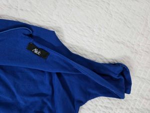 Vibrant Blue Sleeveless Sheath Dress bust 34