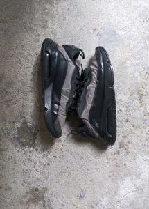 Nike Men Black Air Max 2090 Sneakers