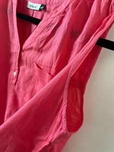 ONLY Brand Simple Yet Elegant Sleeveless Top