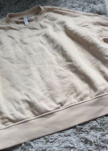 H&amp;m Beige Cropped Sweatshirt