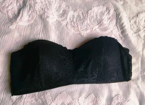 Black Lace Strapless Bra