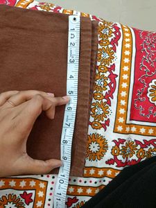 New Jeans Cargo Cut Brown Color