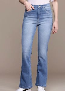High waist Flared Leg Denim Jeans