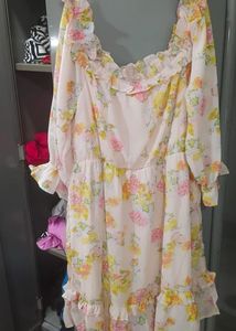 Beautiful Floral Print Dress XL Size