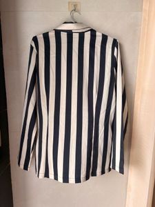 Chic Striped Blazer