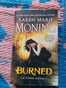 Karen Marie Moning - Burned
