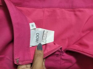 Chic Fuchsia Ruffled Mini Skirt