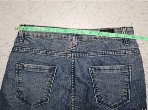 Stylish Dark Wash Denim Jeans