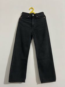 H&M Black straight Jeans